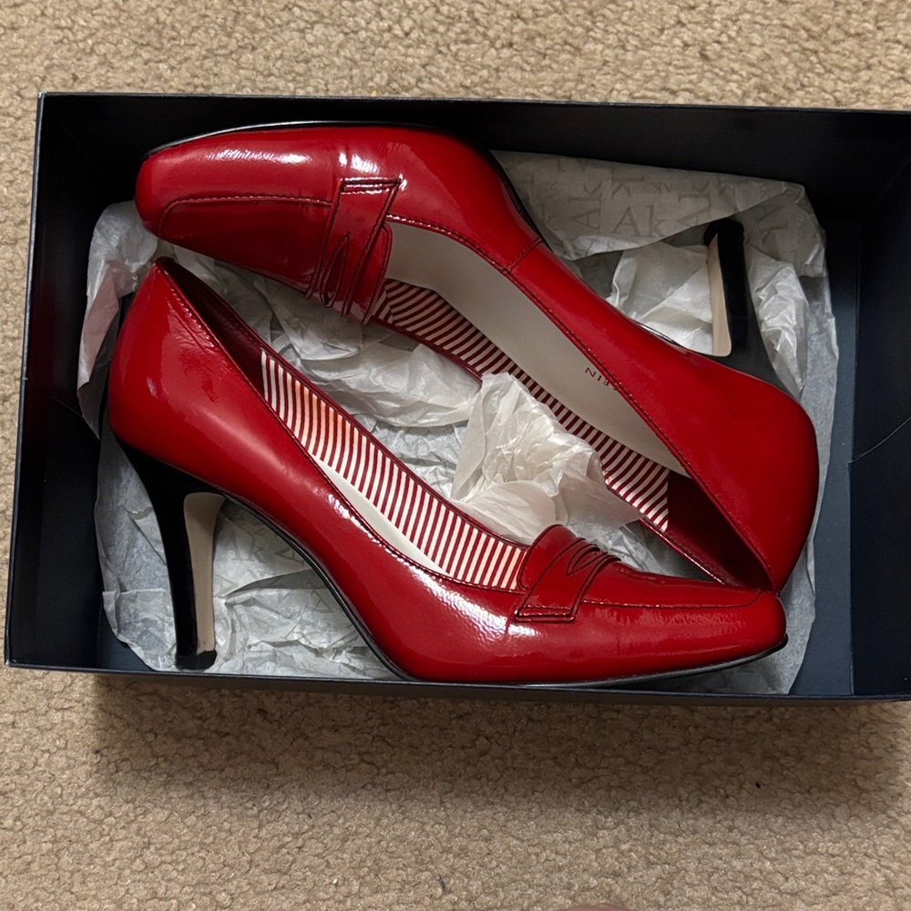 Anne Klein Red Patent Leather Mid Heel Pumps